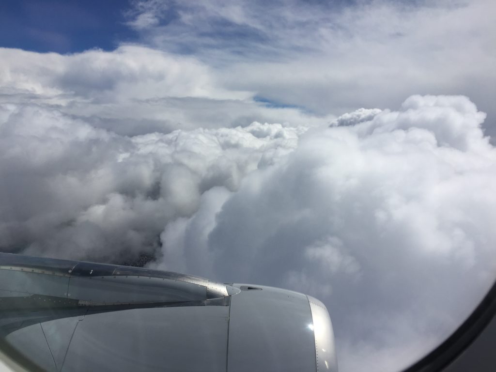 Über den Wolken auf dem Weg nach Lissabon