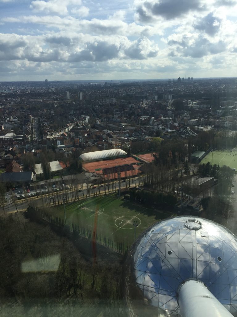 Brüssel von oben vom Atomium aus 