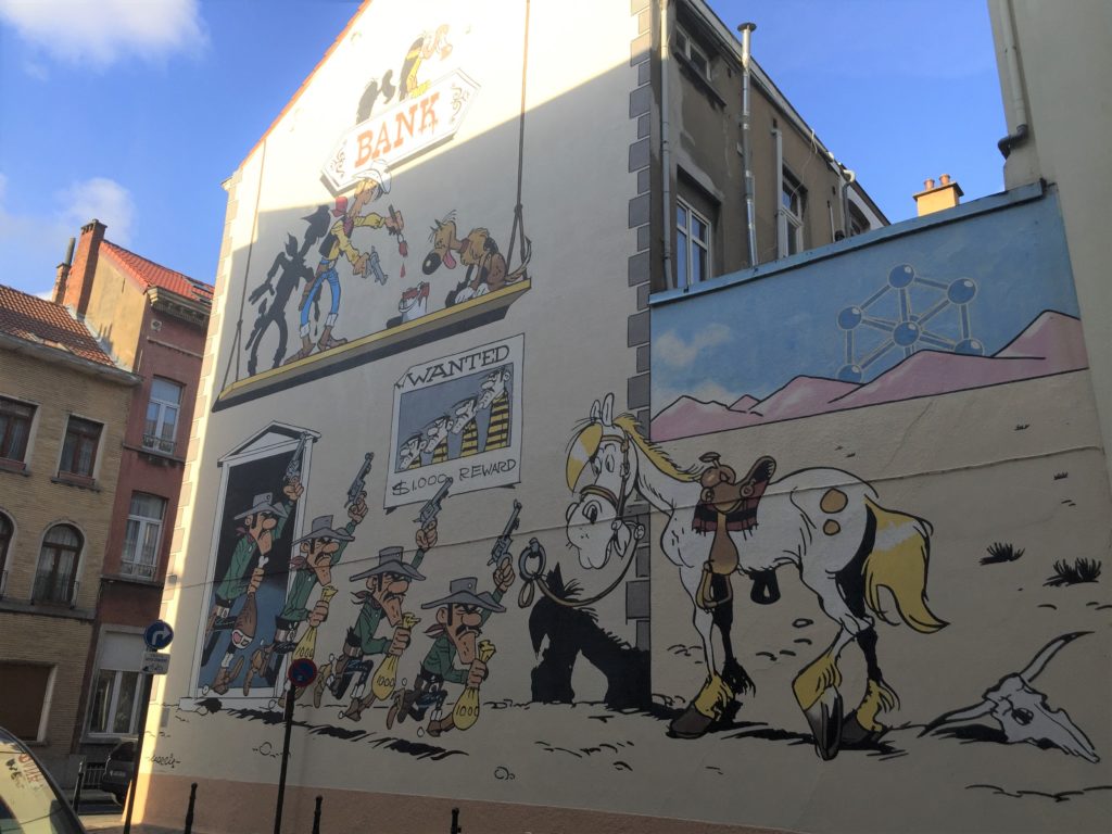 In Brüssel findet man 50 Comics wie z.b. Lucky Luke