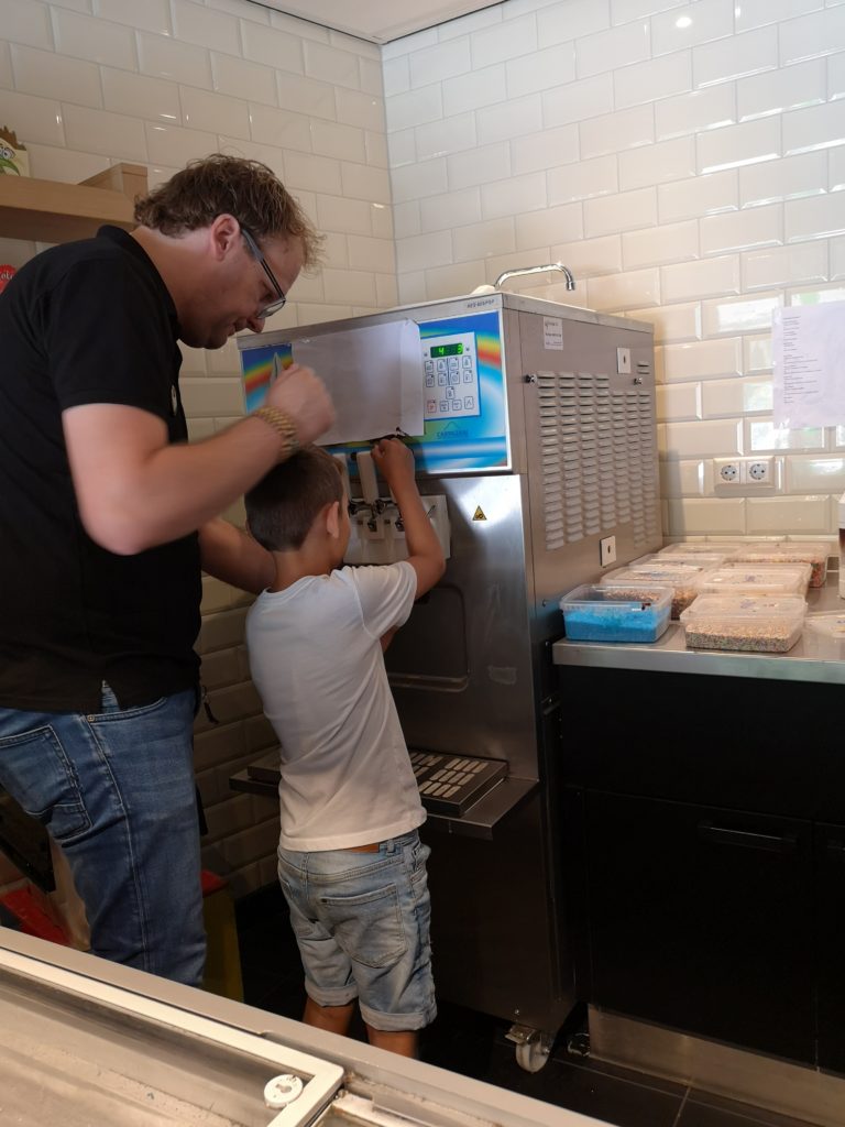 FÜr Kinder wird sich auf dem Beerze Bulten Campingplatz immer Zeit genommen