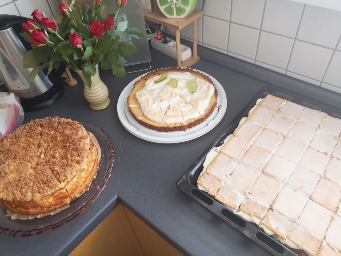 geburtstag von omi: die leckeren kuchen