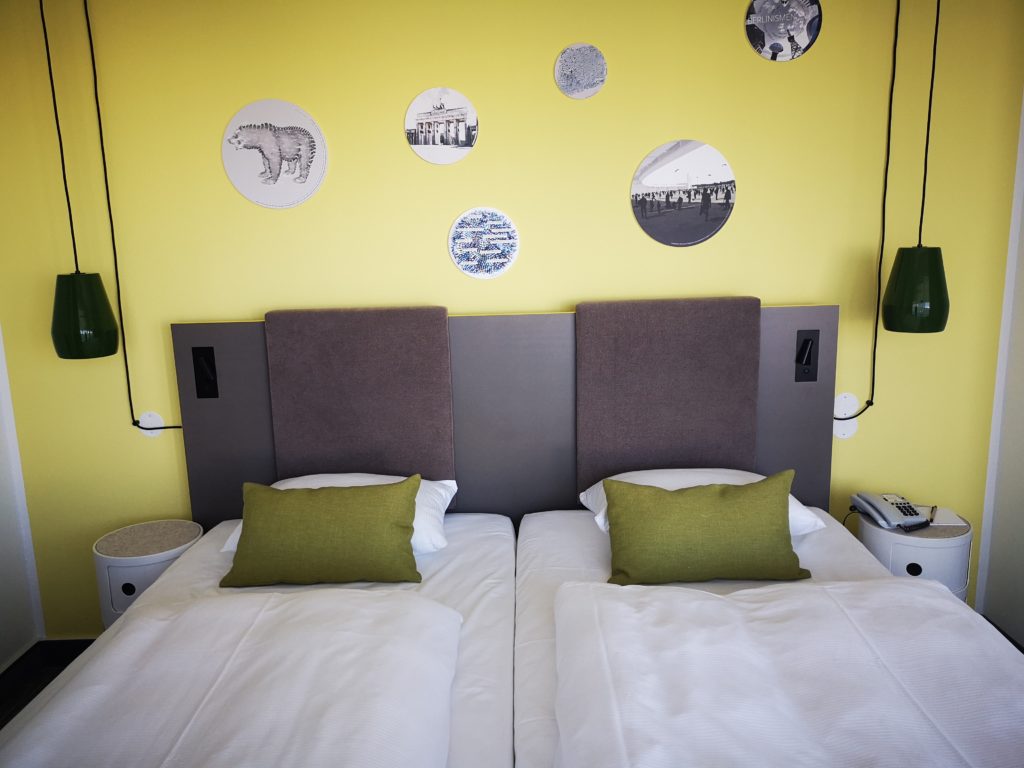 gemütliche boxspringbetten im vienna house easy berlin