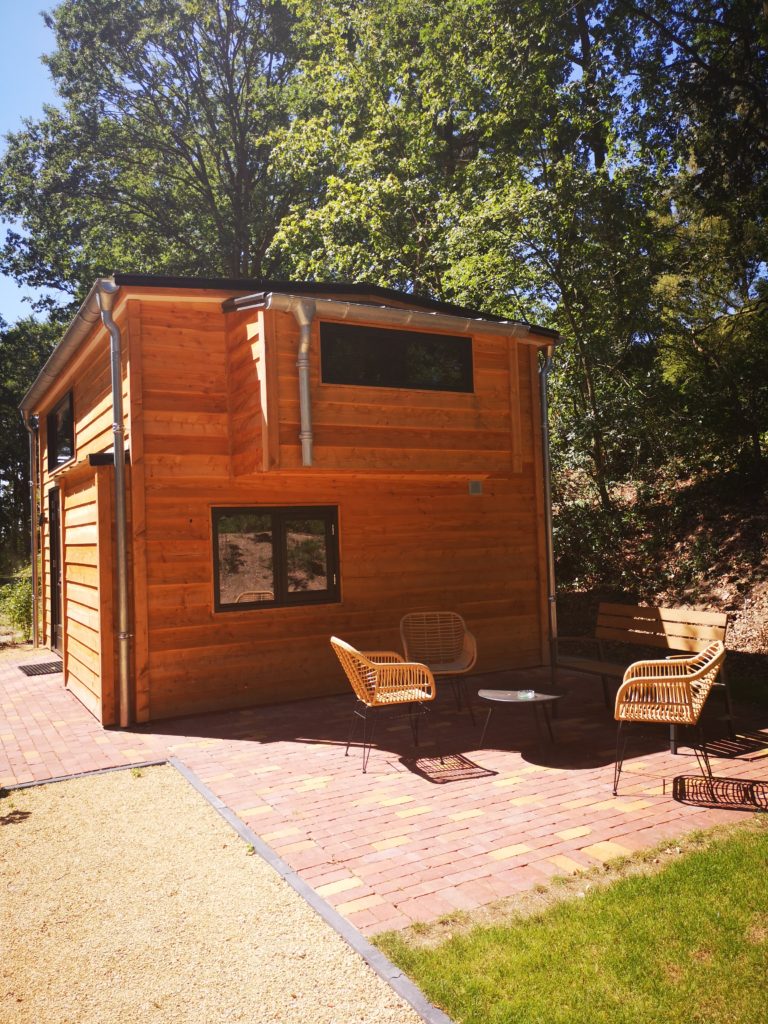 tiny house im ferienpark droompark maasduinen