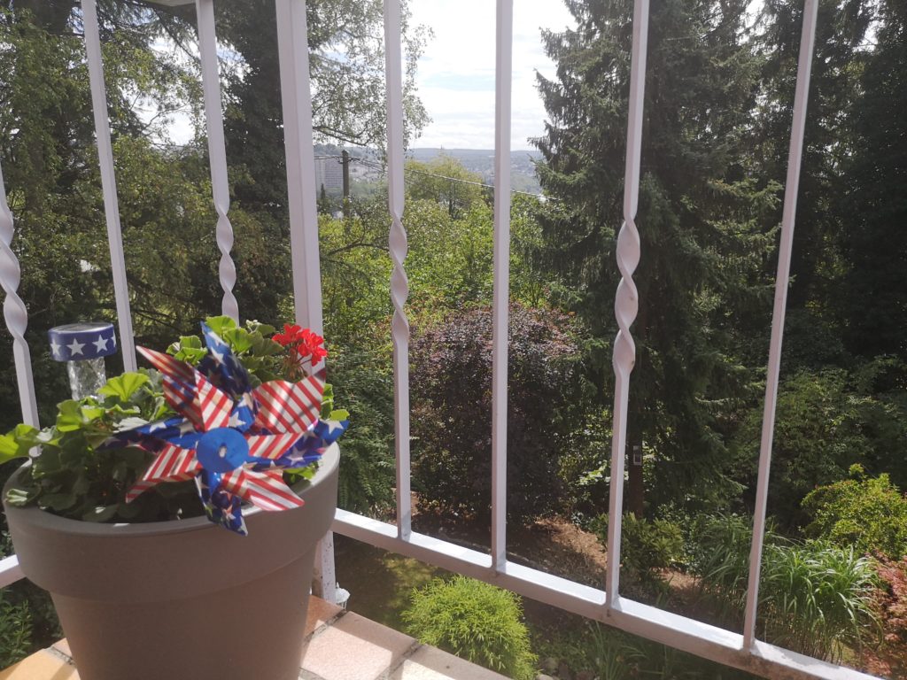 usa windmühle auf dem balkon