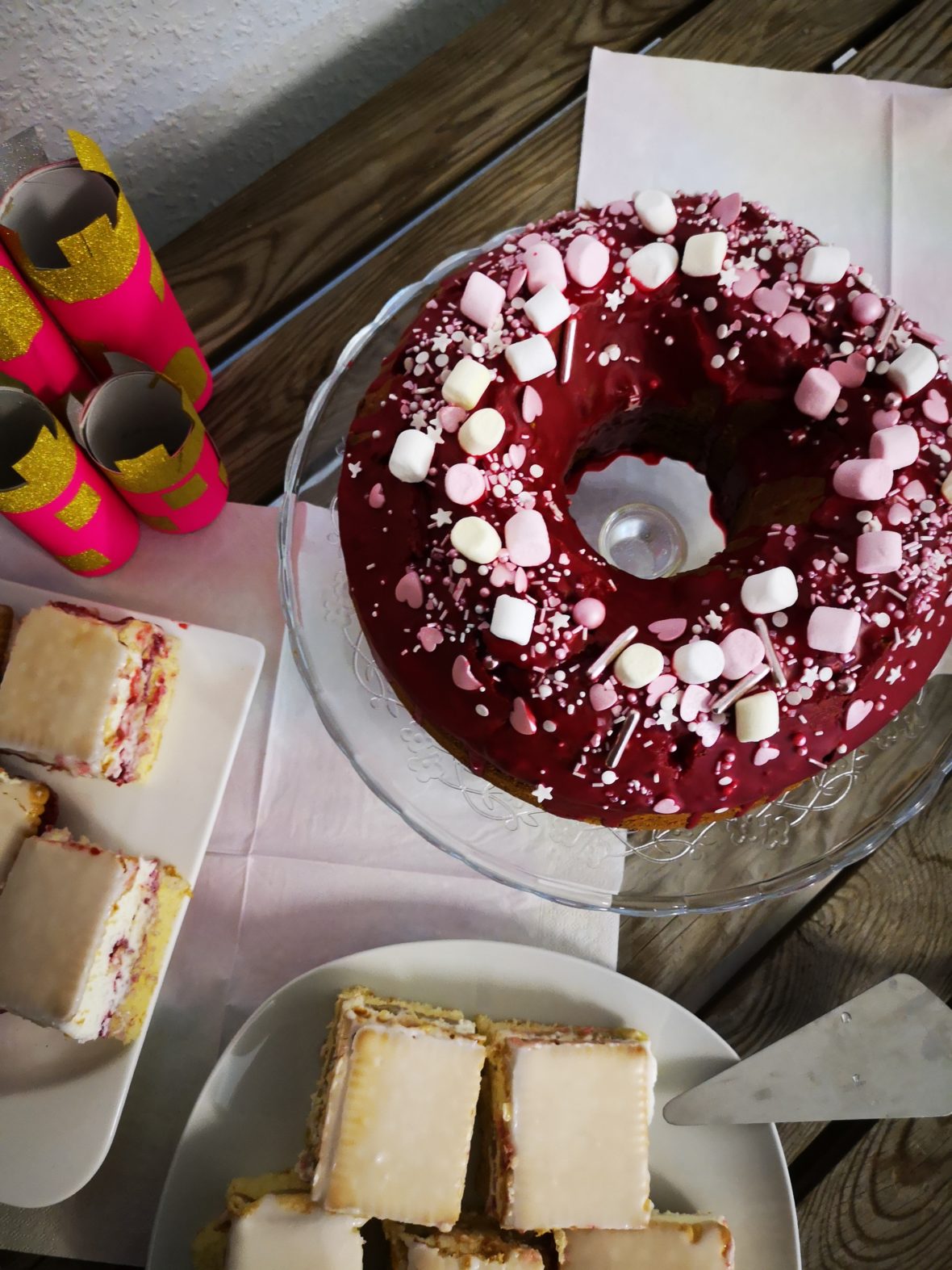 geburtstagskuchen mit streuseln von superstreusel