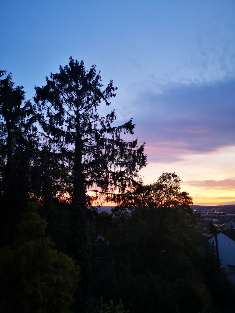 wunderschöner sonnenuntergang