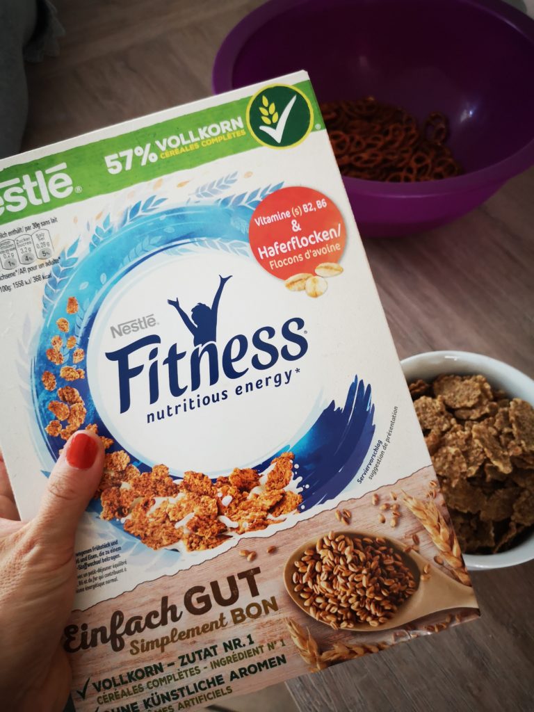 perfekt für halloween crunch: nestlé fitness cornflakes