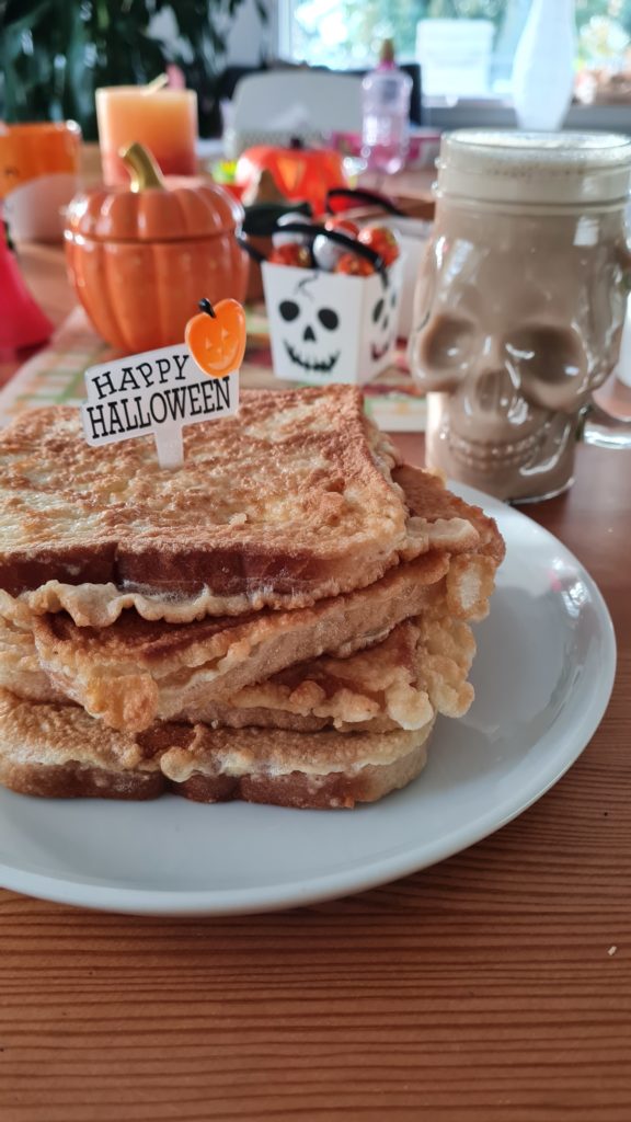 french toast an halloween