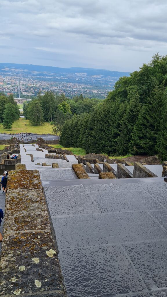 wasserspiele am herkules denkmal