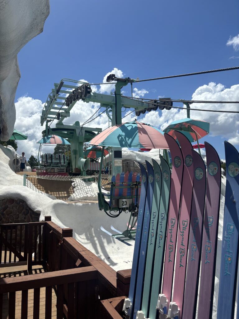 Winterspaß im Disney Wasserpark Blizzard Beach