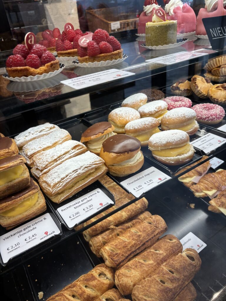 Frühstück bei Bakkerij Aernoudt in Gent