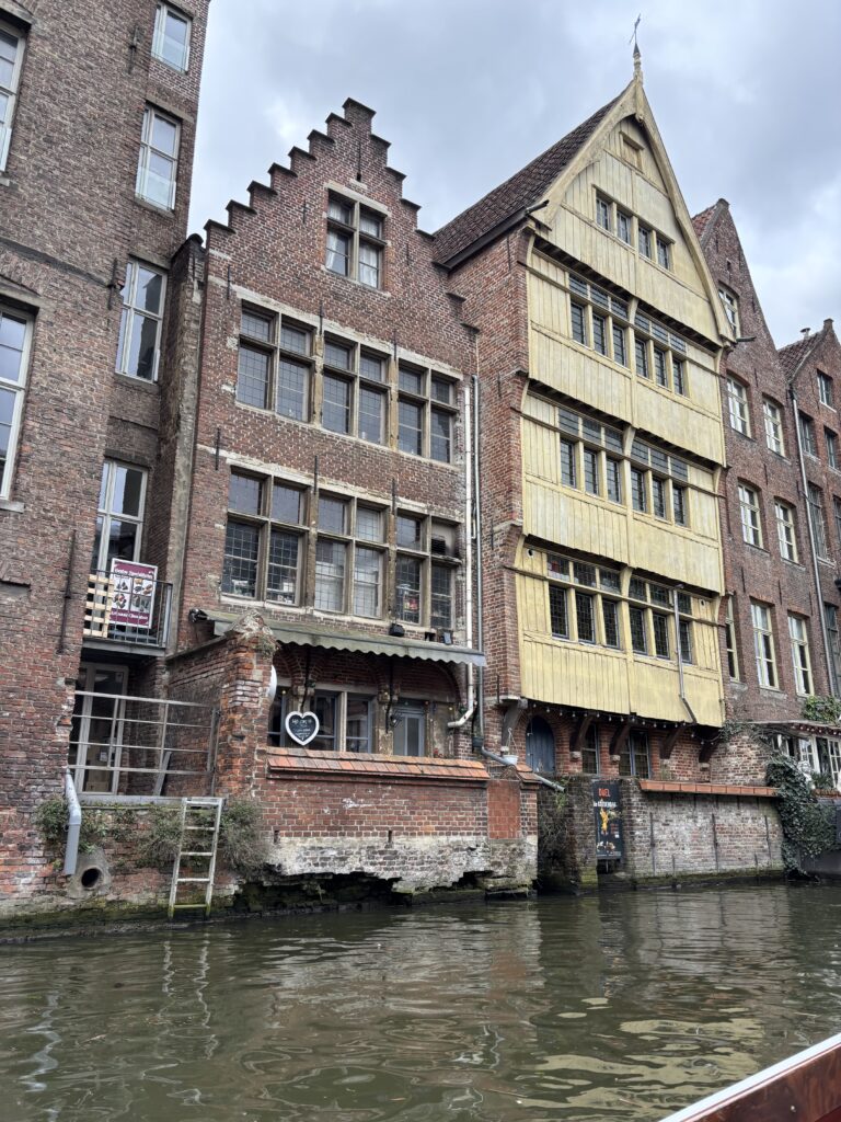 Familientrip nach Gent: Bootstour durch Gent